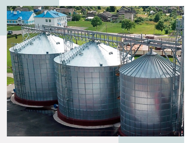 Металлические силосы в Якутске