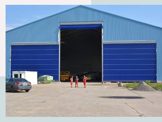 Ангарные ворота в Якутск от СтальСтрой-Ктс по цене 625 руб.